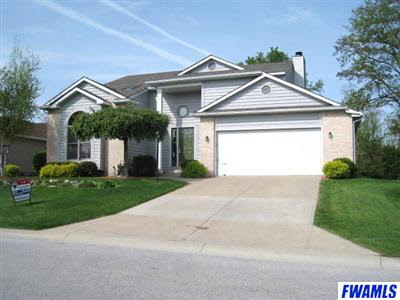 1932 Hunter's Ridge Drive Huntington, IN 46750 - Photo 2 of 26 Gallery Image 2