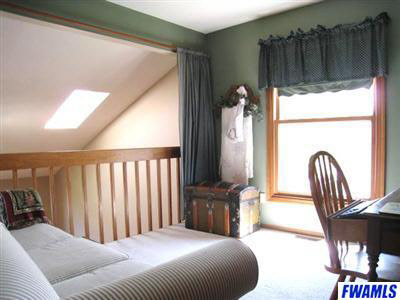 1932 Hunter's Ridge Drive Huntington, IN 46750 - Photo 18 of 26 Gallery Image 18