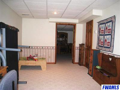 1932 Hunter's Ridge Drive Huntington, IN 46750 - Photo 25 of 26 Gallery Image 25