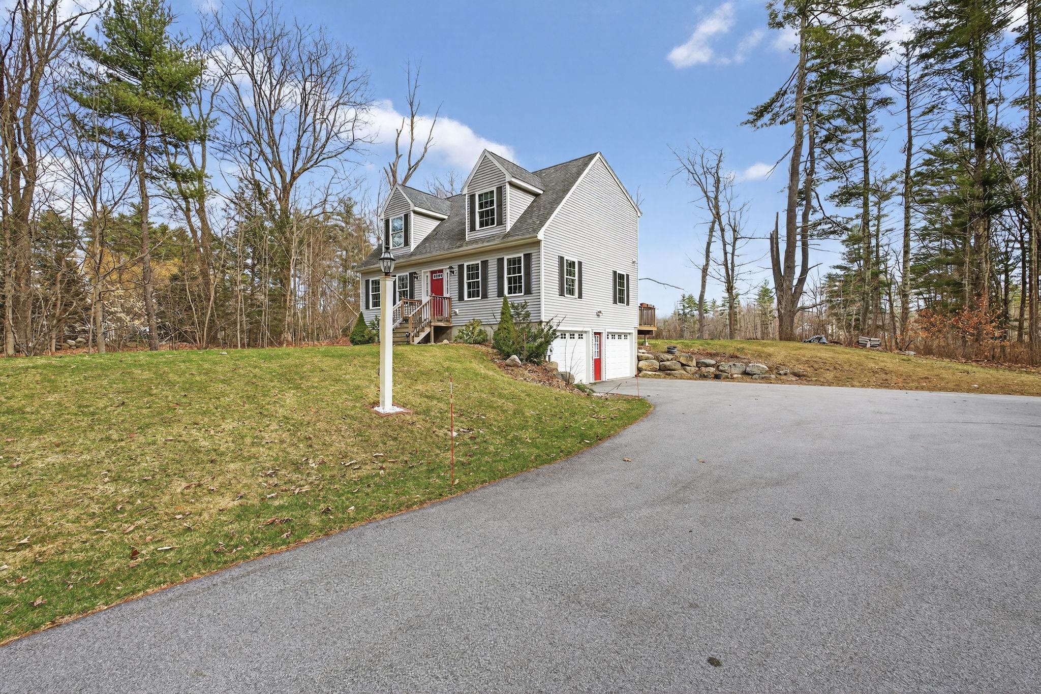 274 Pleasant Street Epping, NH 03042 - Photo 33 of 35