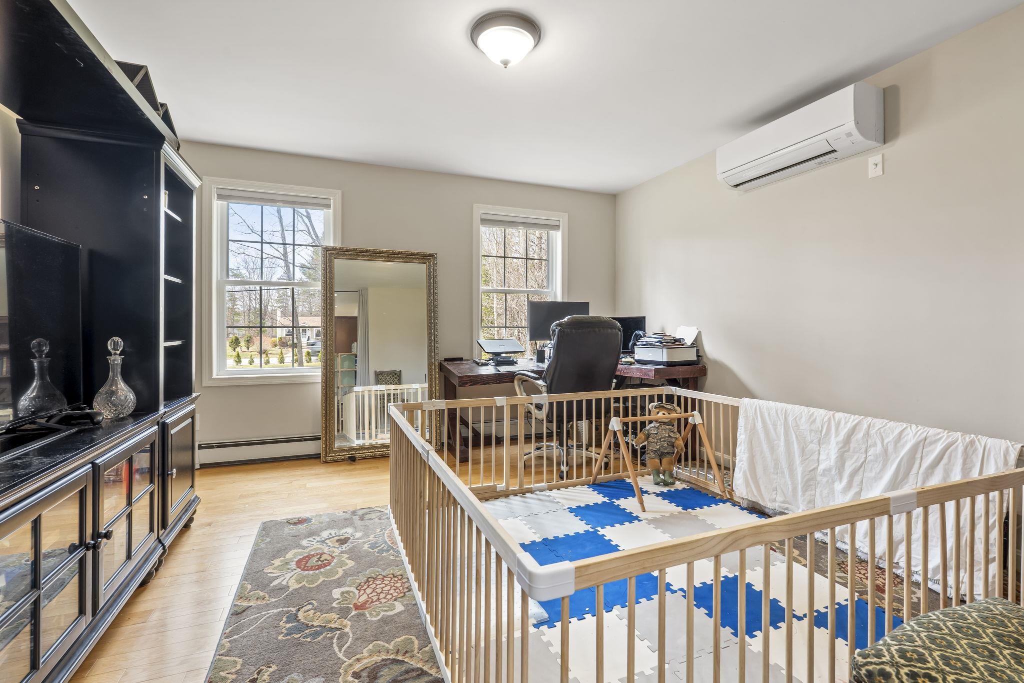 274 Pleasant Street Epping, NH 03042 - Photo 10 of 35