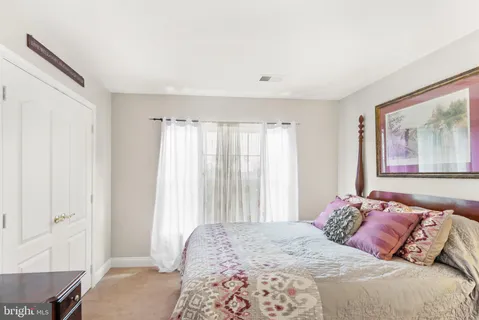 $725,000 | 16609 Badger Court, Dumfries, VA 22026