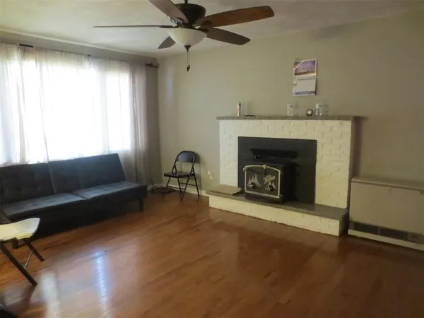 $2,200 | 823 Jennifer Lane, Endicott, NY 13760