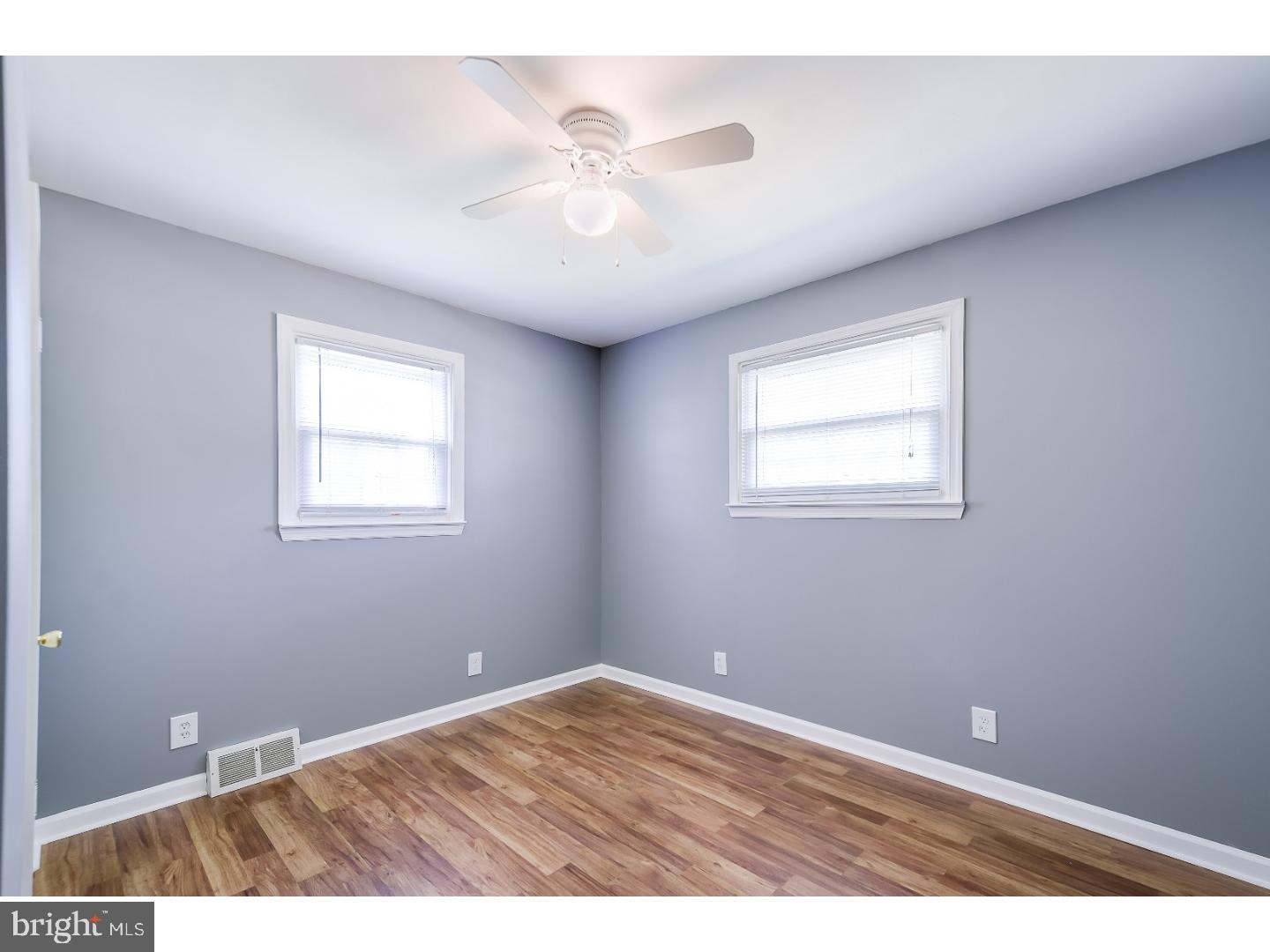 914 Mt Road Burlington, NJ 08016 - Photo 14 of 18 Bedroom 2