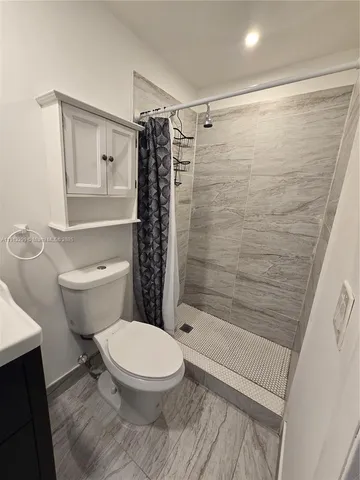 $1,900 | 1629 Southwest 6th Street, Unit 13, Miami, FL 33135