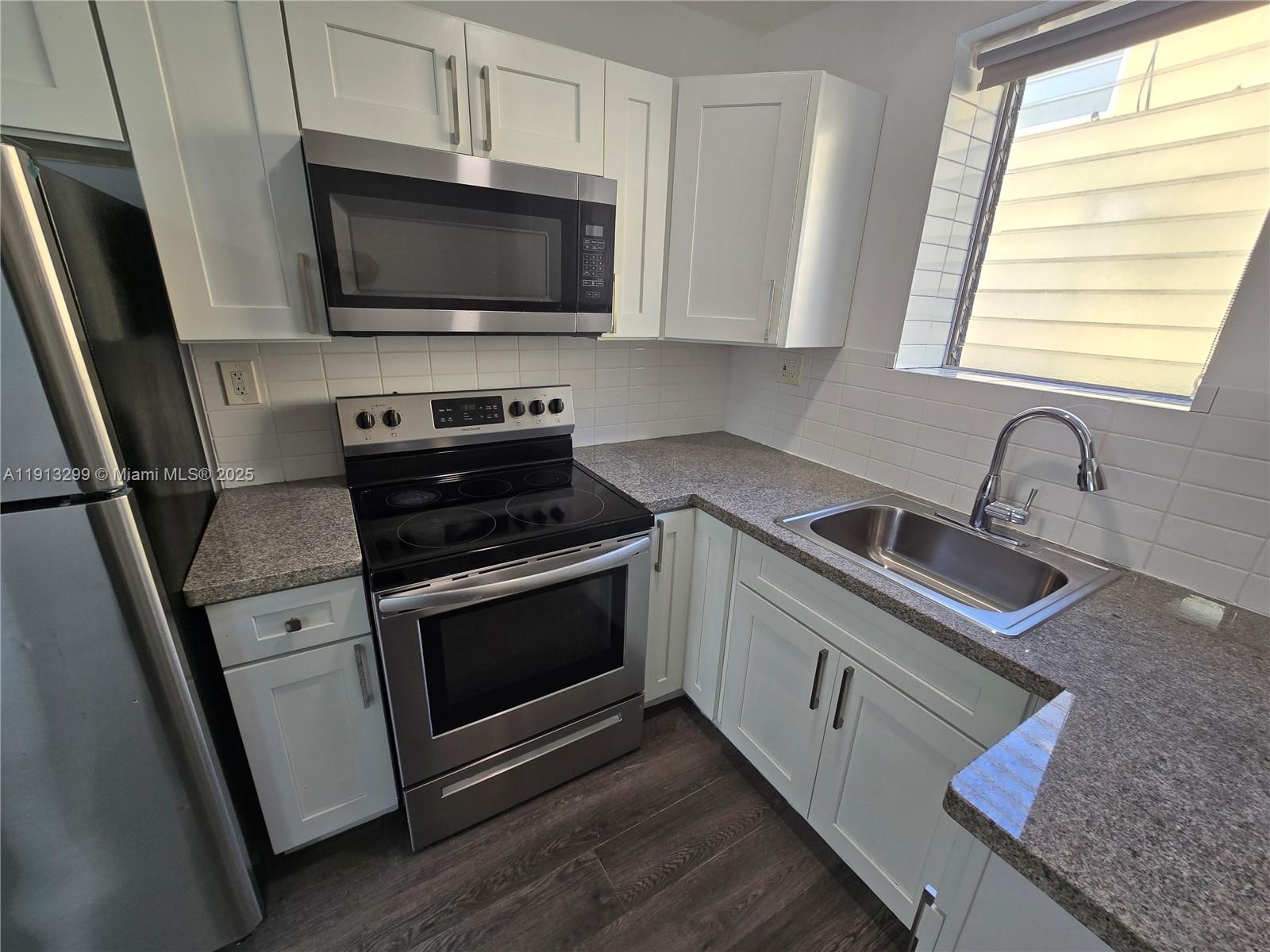 1629 Southwest 6th Street, Unit 13 Miami, FL 33135 - Photo 10 of 74