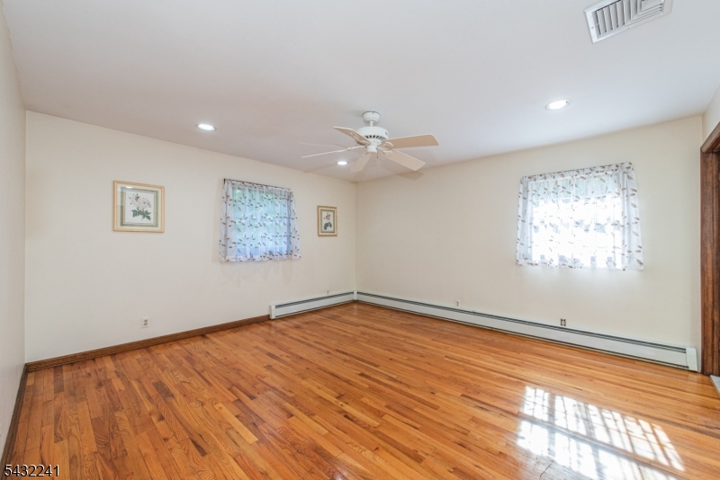 232 Ridge Road West Milford, NJ 07480 - Photo 16 of 50