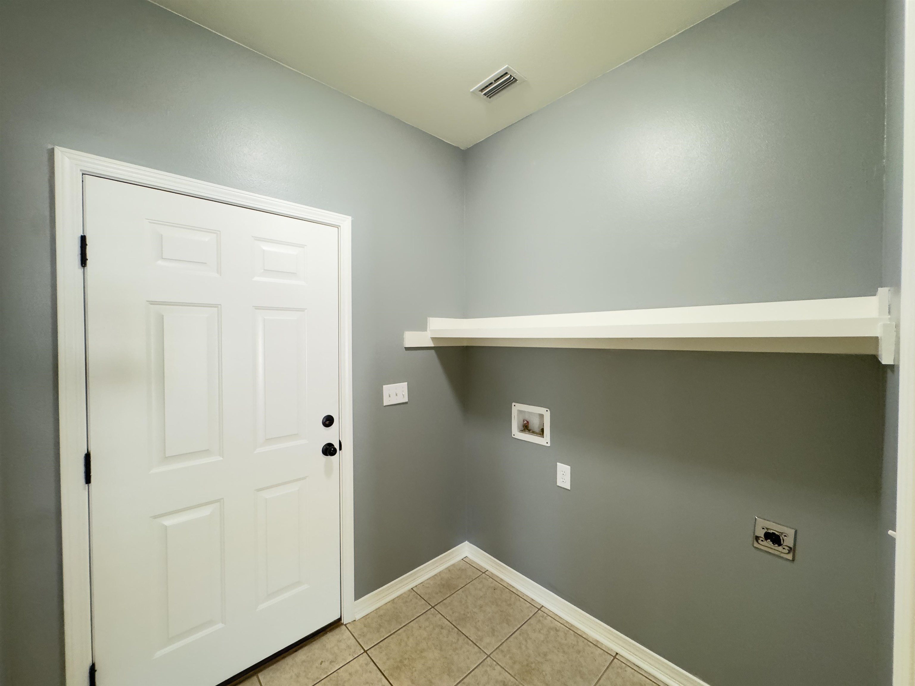 906 North Hoyle Avenue Bay Minette, AL 36507 - Photo 7 of 32