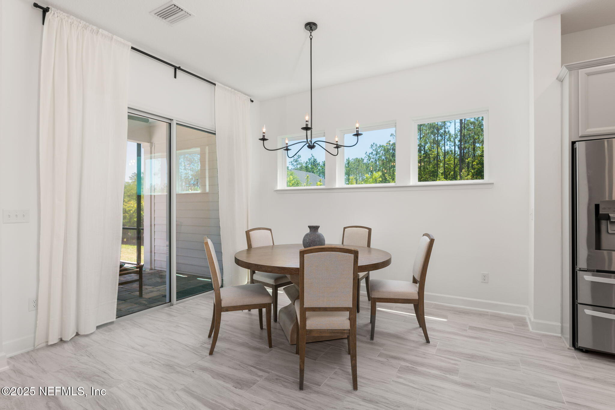 22 High Ridge Point Ponte Vedra, FL 32081 - Photo 15 of 58 22 High Ridge Pt - Dining Nook