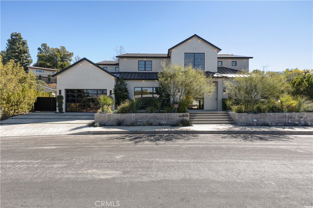 4050 Contera Road Encino, CA 91436 - Photo 2 of 60