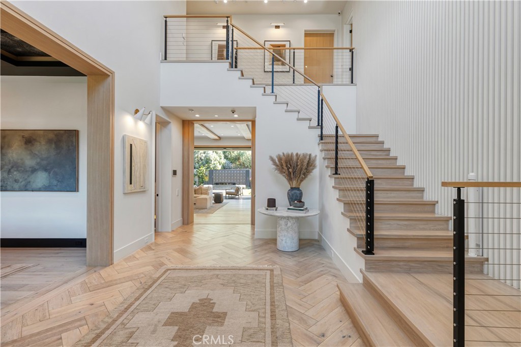 4050 Contera Road Encino, CA 91436 - Photo 5 of 60