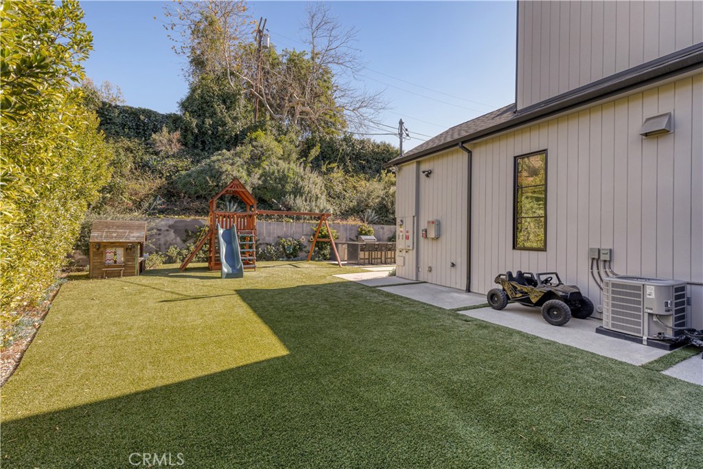 4050 Contera Road Encino, CA 91436 - Photo 60 of 60