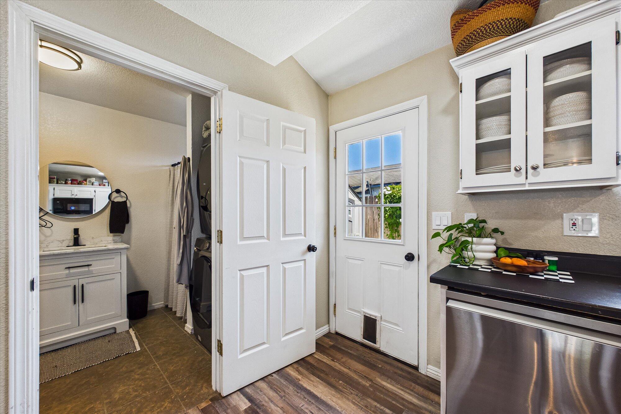 318 First Avenue Rio Dell, CA 95562 - Photo 17 of 39