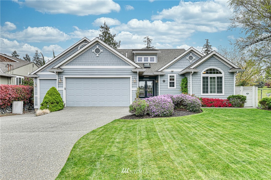 407 Rockefeller Avenue Everett, WA 98201 - Photo 2 of 40 Gallery Image 2