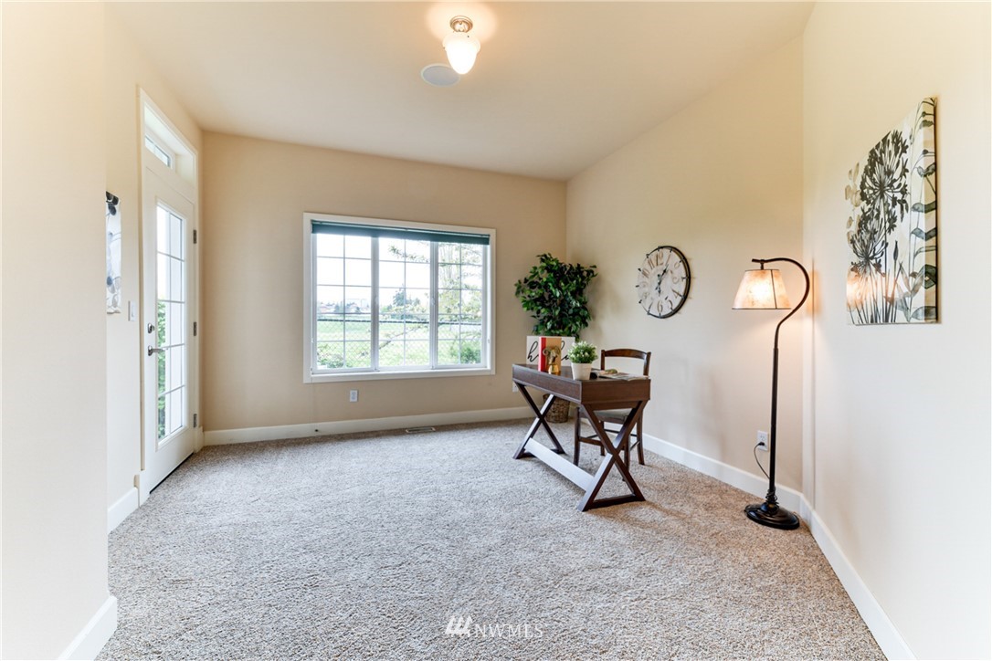 407 Rockefeller Avenue Everett, WA 98201 - Photo 32 of 40 Gallery Image 32