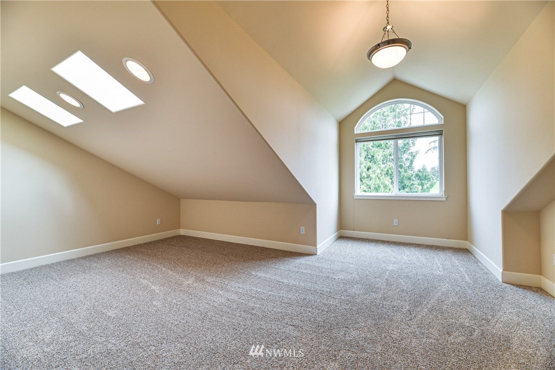 407 Rockefeller Avenue Everett, WA 98201 - Photo 36 of 40 Gallery Image 36