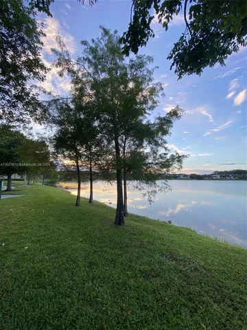 $285,000 | 5011 Wiles Road, Unit 207, Coconut Creek, FL 33073