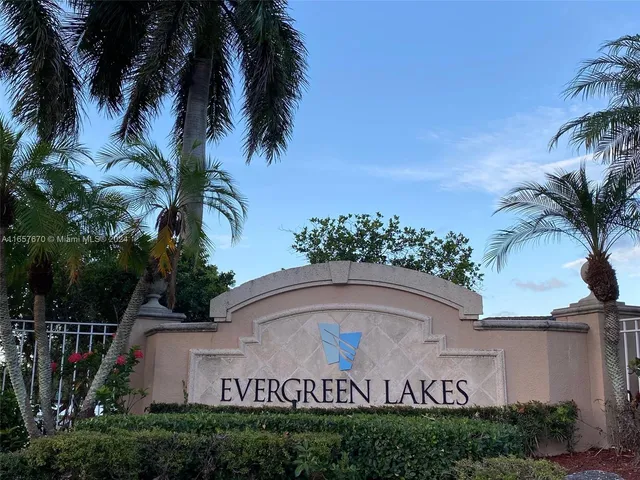 $285,000 | 5011 Wiles Road, Unit 207, Coconut Creek, FL 33073