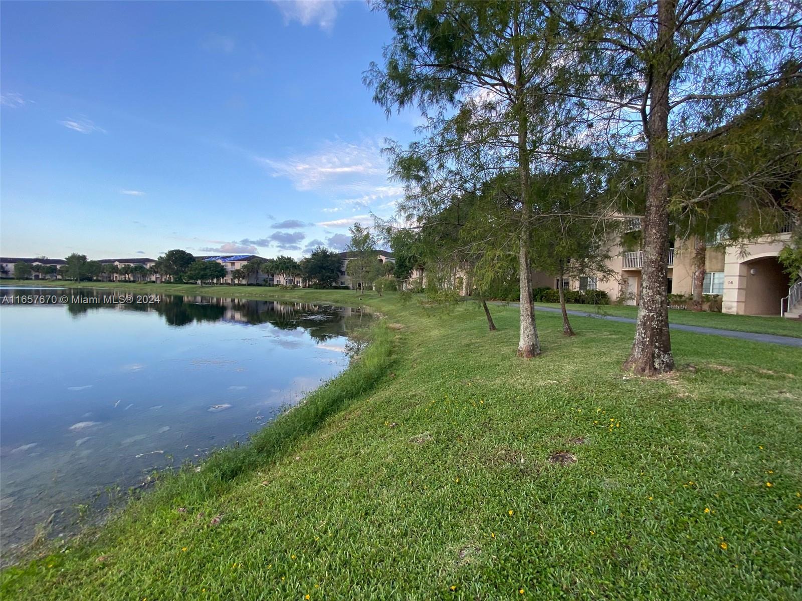 5011 Wiles Road, Unit 207 Coconut Creek, FL 33073 - Photo 9 of 18