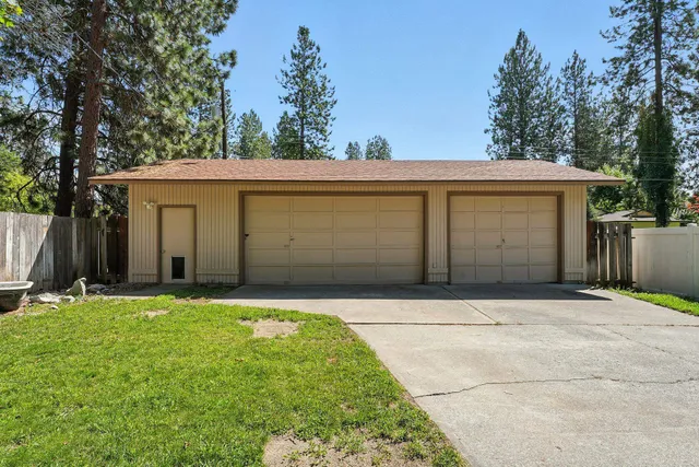$450,000 | 10706 North Nelson Road, Spokane, WA 99218