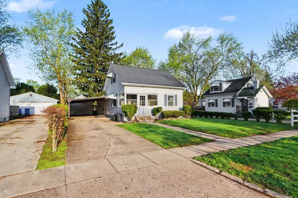 $185,000 | 117 North 30th Street, Battle Creek, MI 49015