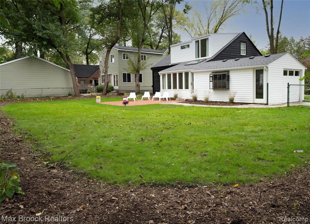 90 Amherst Road Pleasant Ridge, MI 48069 - Photo 40 of 43 Gallery Image 40