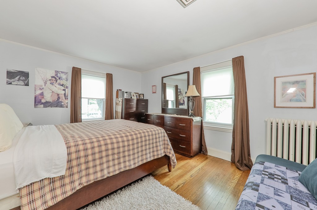 25 Ellison Road Newton, MA 02459 - Photo 17 of 23 Gallery Image 17
