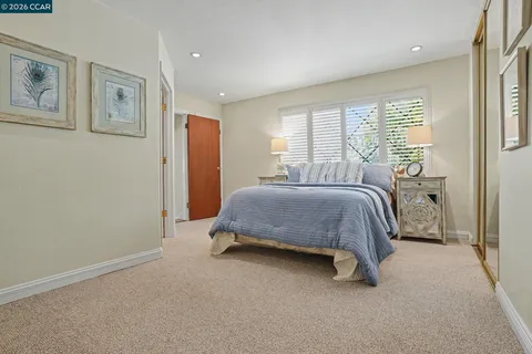 $1,195,000 | 980 Hawthorn Drive, Lafayette, CA 94549
