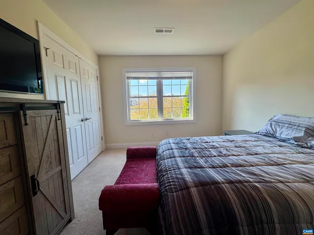 $357,900 | 20 East Pk Vw Drive, Staunton, VA 24401