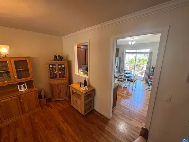 $357,900 | 20 East Pk Vw Drive, Staunton, VA 24401