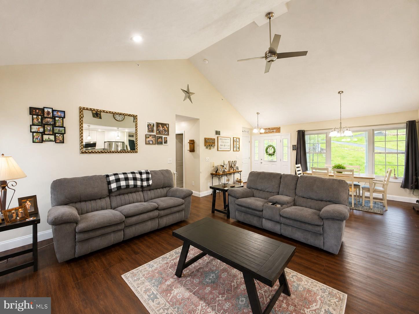 12714 Woodbine Road Southwest Lavale, MD 21502 - Photo 4 of 44