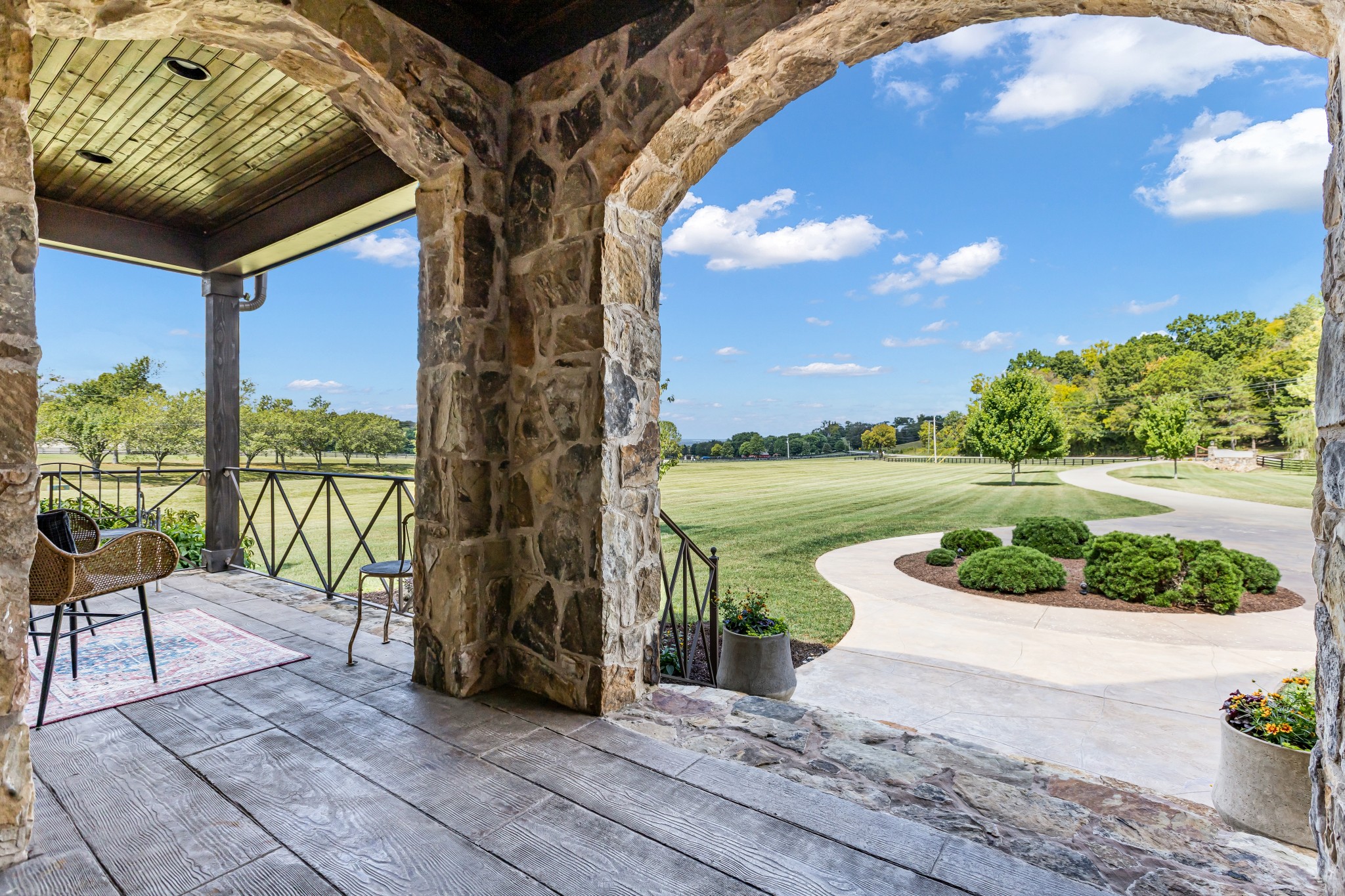 4561 Peytonsville Road Franklin, TN 37064 - Photo 4 of 62 Gallery Image 4