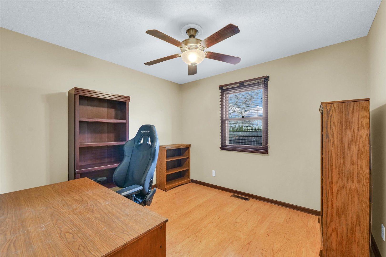 2120 Georgetown Circle Champaign, IL 61821 - Photo 30 of 39 Gallery Image 30