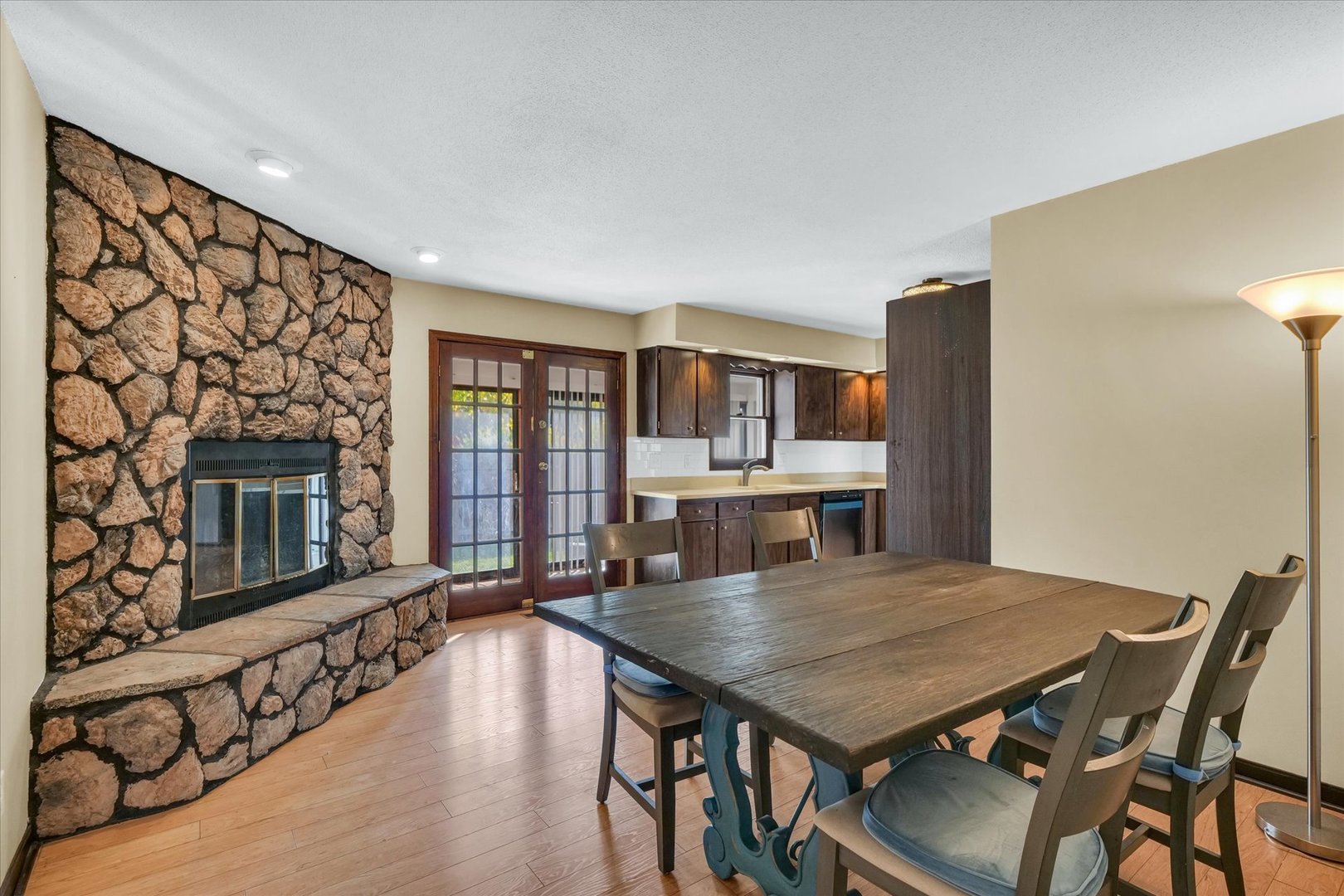 2120 Georgetown Circle Champaign, IL 61821 - Photo 9 of 39 Gallery Image 9