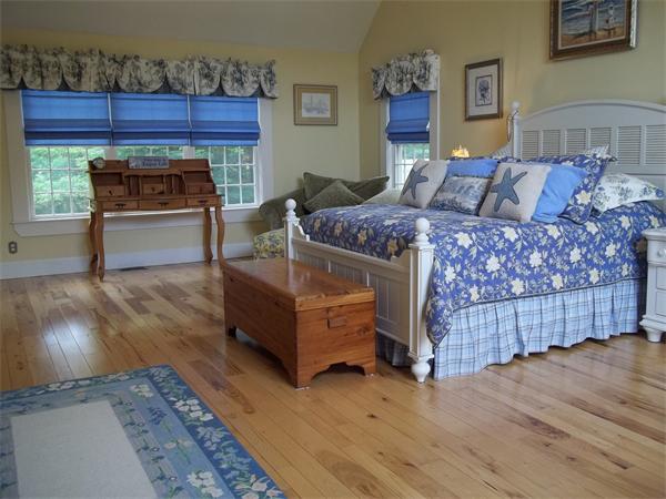 128 Clapp Road Scituate, MA 02066 - Photo 25 of 30 Gallery Image 25