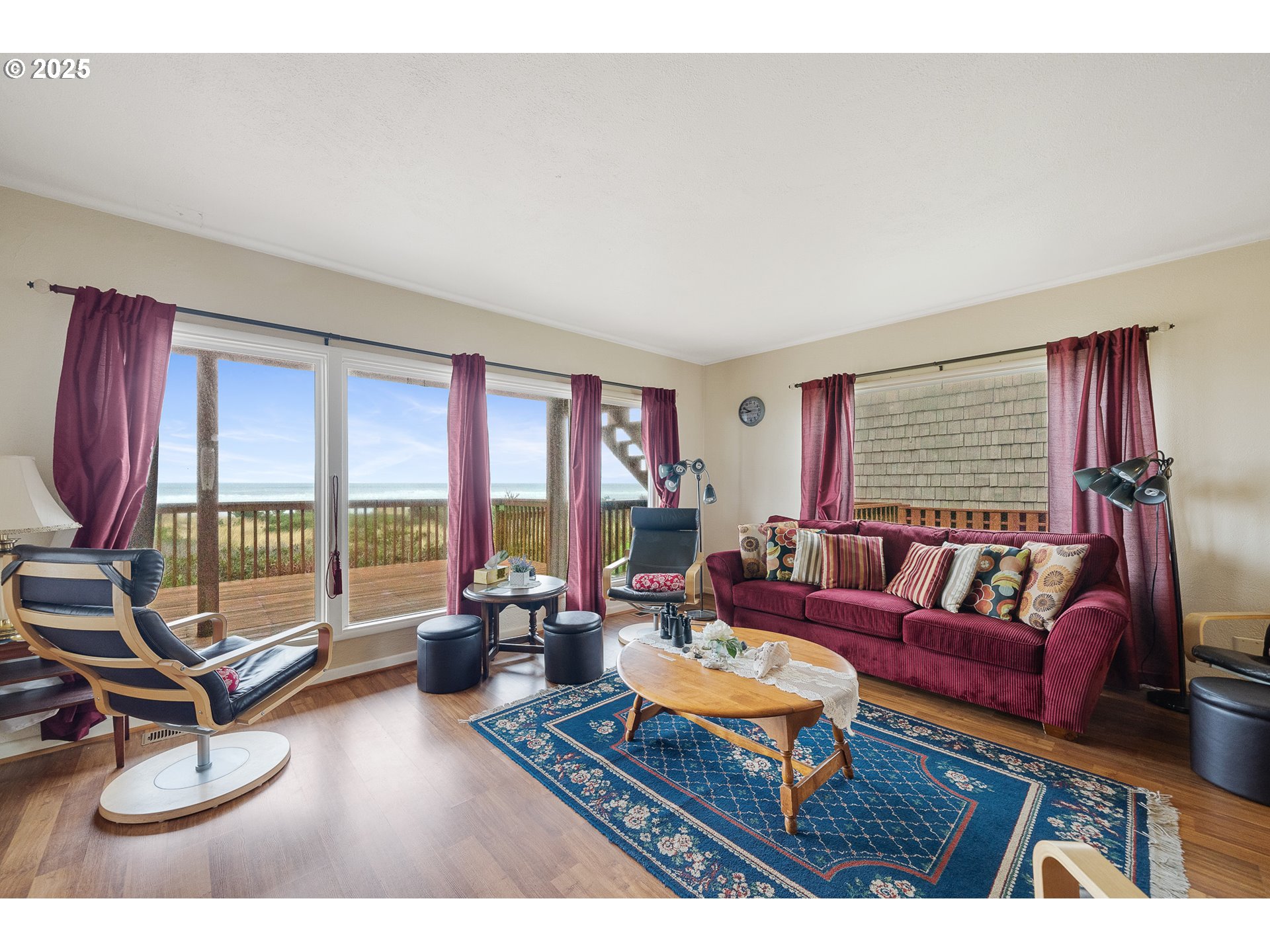 229 South Pacific Street Rockaway Beach, OR 97136 - Photo 13 of 40