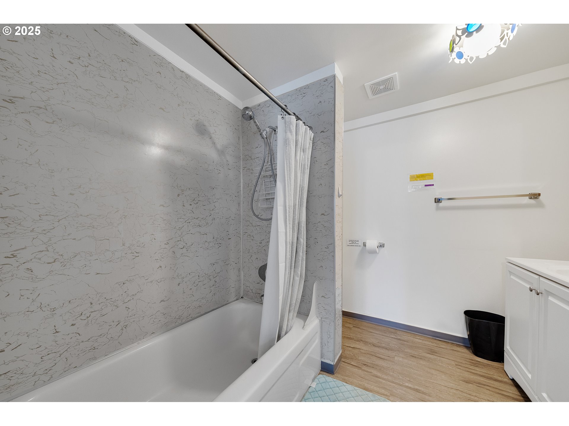 229 South Pacific Street Rockaway Beach, OR 97136 - Photo 32 of 40