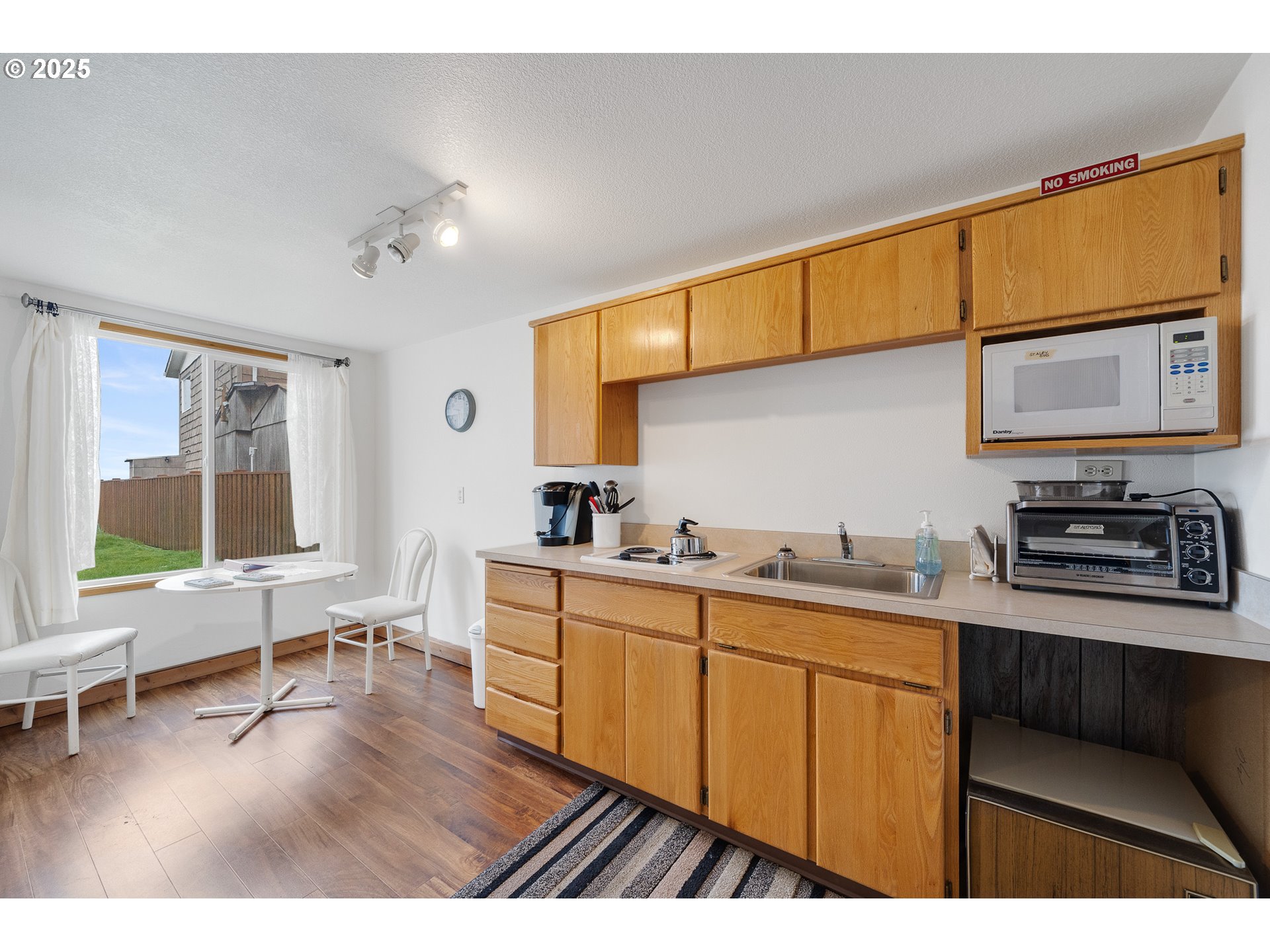 229 South Pacific Street Rockaway Beach, OR 97136 - Photo 35 of 40