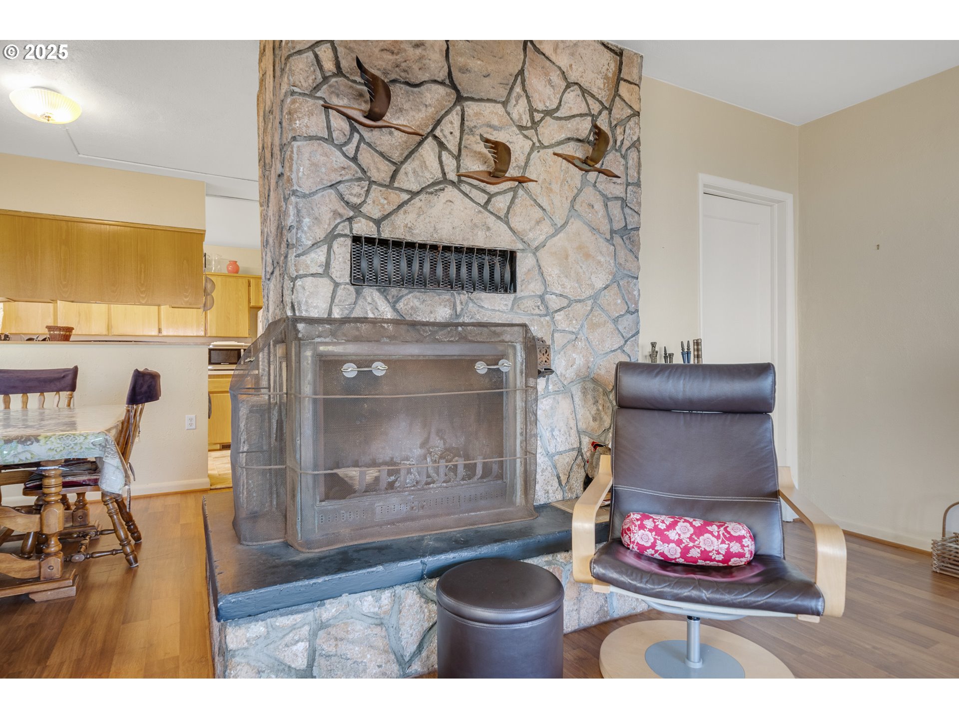 229 South Pacific Street Rockaway Beach, OR 97136 - Photo 10 of 40