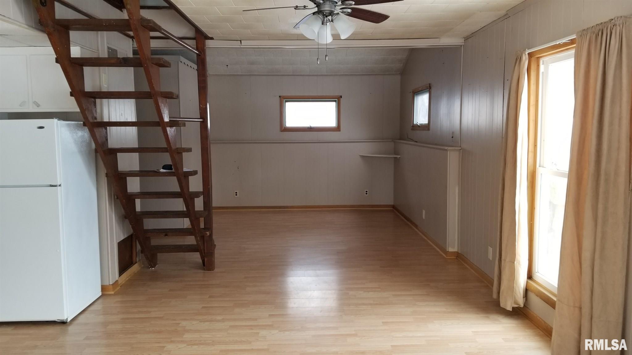 124 Riverside Street Bellevue, IA 52031 - Photo 8 of 9 Gallery Image 8