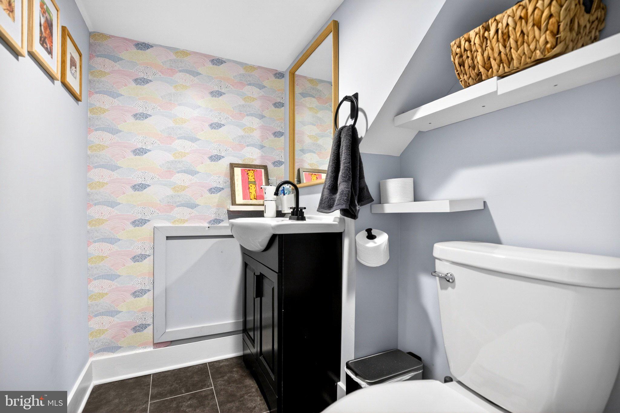 25015 Mt Pleasant Road Columbus, NJ 08022 - Photo 18 of 59 Charming half-bath with playful decor.