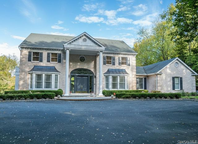$3,850,000 | 735 Remsens Lane, Upper Brookville, NY 11771