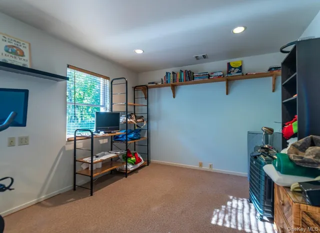 $3,850,000 | 735 Remsens Lane, Upper Brookville, NY 11771