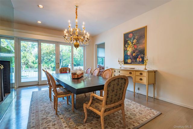 $3,850,000 | 735 Remsens Lane, Upper Brookville, NY 11771