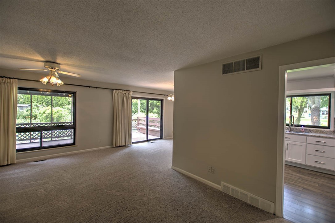 930 Bonhomme Court Decatur, IL 62526 - Photo 9 of 35 Gallery Image 9