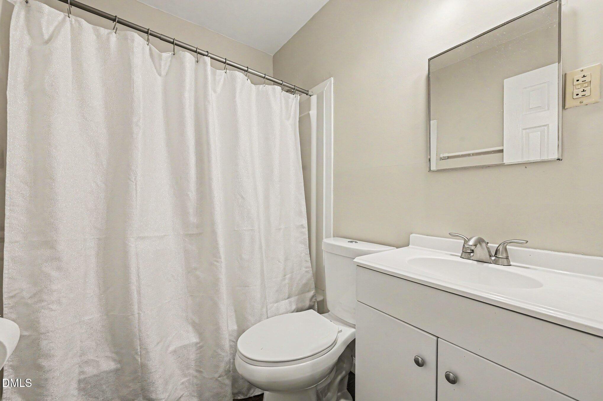 4704 Blue Bird Court, Unit D Raleigh, NC 27606 - Photo 20 of 28 020_file_7158