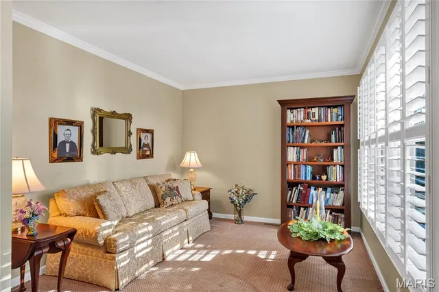 $425,000 | 1009 Summer Tree Drive, Ballwin, MO 63011