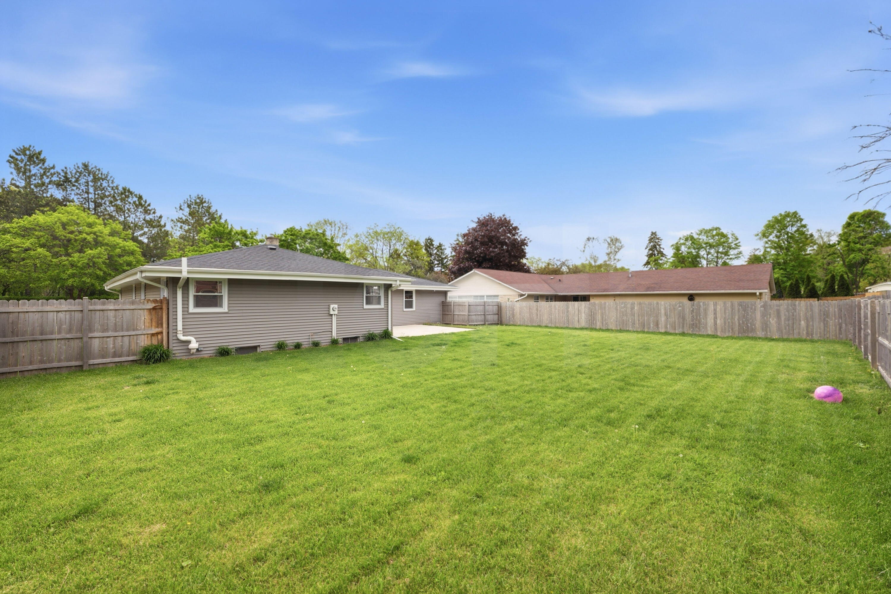 W60N873 Sheboygan Road Cedarburg, WI 53012 - Photo 22 of 22 Backyard