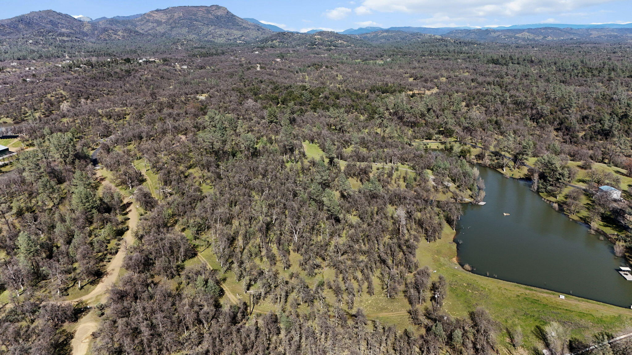 Nsa Bernard Way Redding, CA 96003 - Photo 5 of 20 a view of a lake in middle of the town