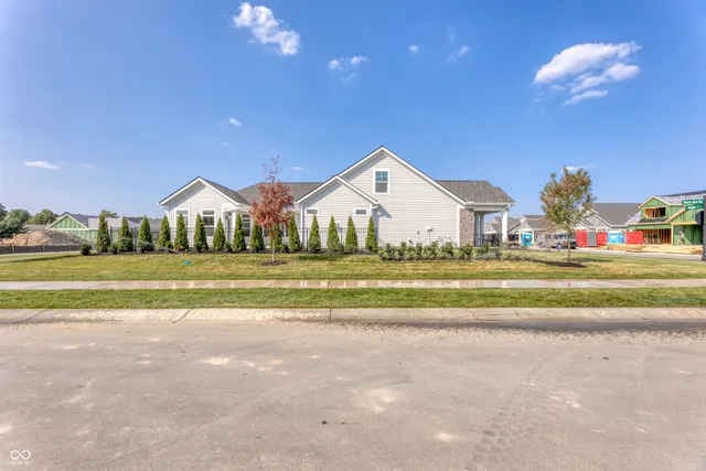 $681,200 | 14832 Higgins Drive, Westfield, IN 46074